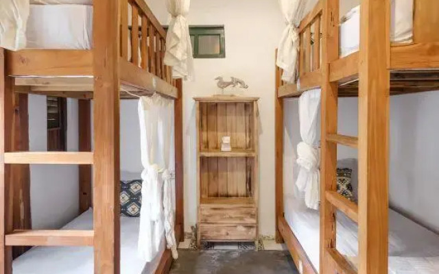 TwoSpaces Living at Wave and Chill House, Canggu