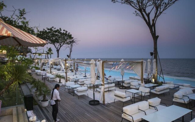 Golden Sea Hua Hin