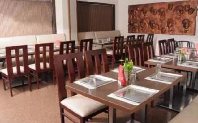 Hotel SRM Grands
