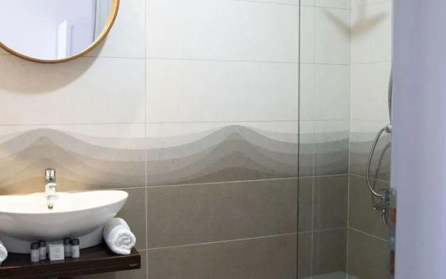 Efruze Otel