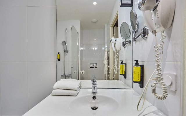 Appart Hotel Odalys City Paris Montmartre