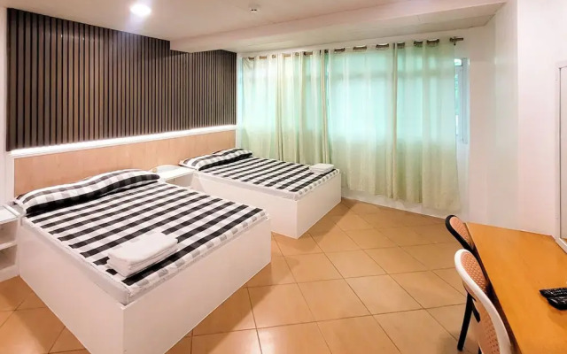 Green Meadows Hotel & Restaurant