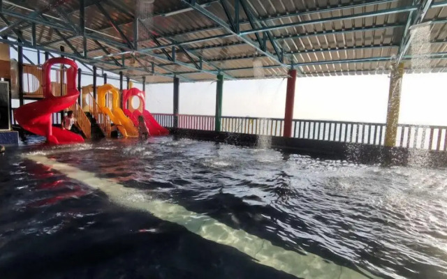 Dnelayan Beach Resort