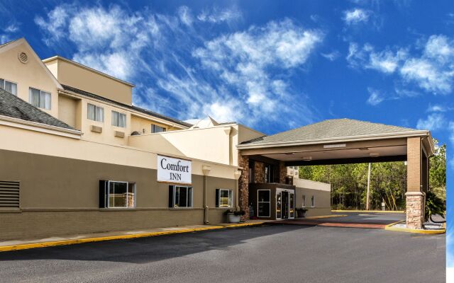 Magnolia Bay Hotel & Suites