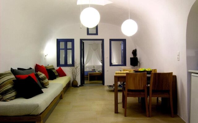Kristy Cave House