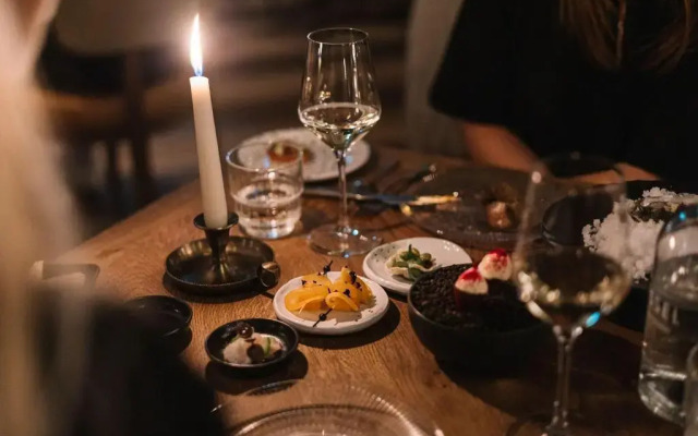 The July - Boat & Co