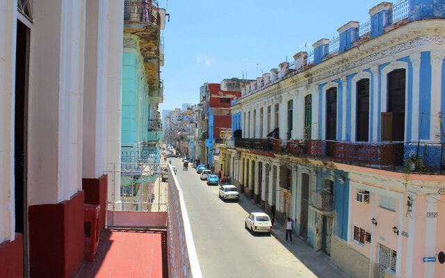 Colonial Hostel House in the Havana City Heart!!!