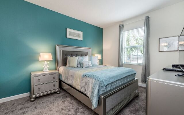 Interlocking Drive Villa Champions Gate