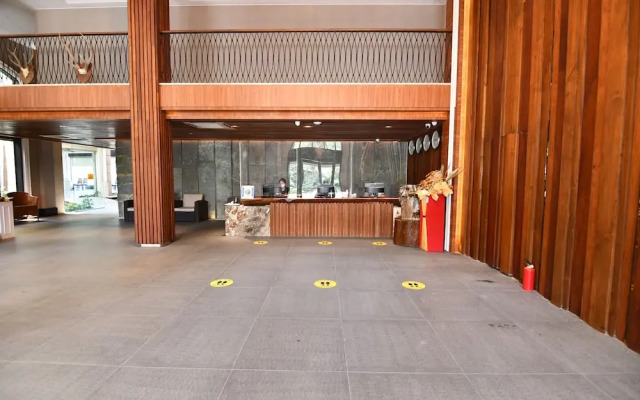 Prince Hotel