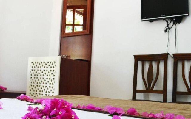 Oskay Hotel