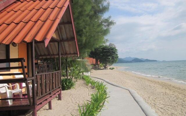 White Sand Beach Resort