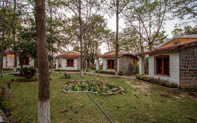 Jungle King Resort
