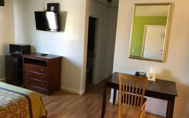 Americas Best Value Inn Visalia