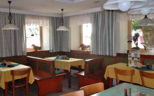 Gasthof-Pension Zum Haugstein - Familie Eder