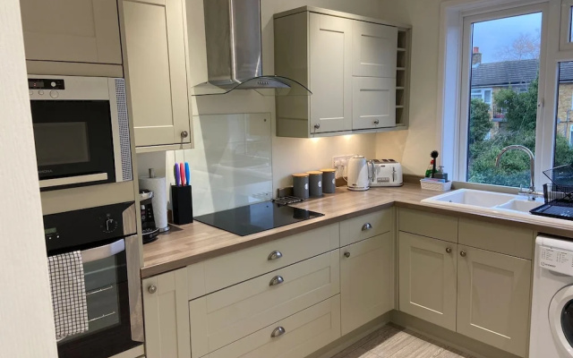 Gladstone Apartments by Bluebell Rooms