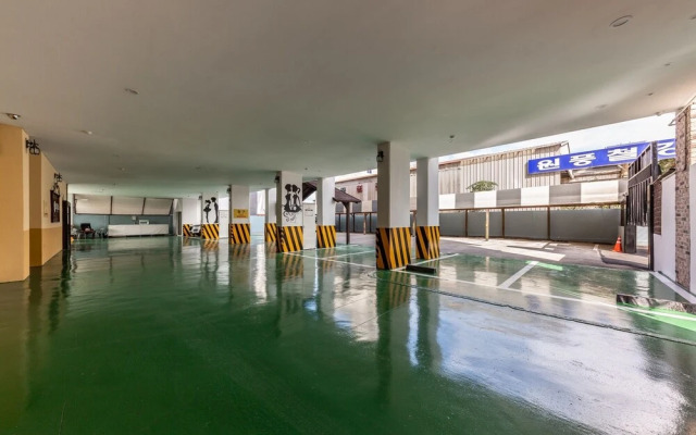 Chungju Toronto Hotel