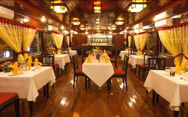 Halong Bay Aloha Cruises