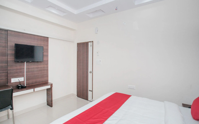 OYO 15270 Atithi Residency