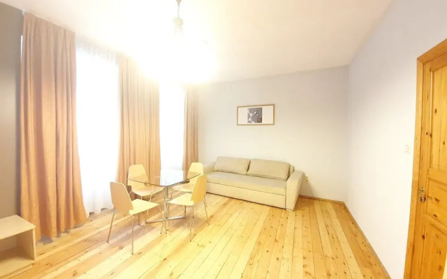 WINWINSTAY Peldu Old Town Apartments