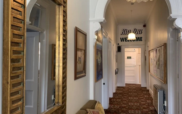 The Villa - Hostel