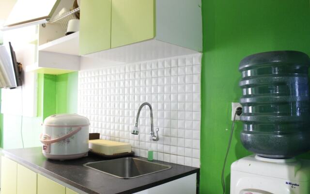 Compact Studio Room The Jarrdin Cihampelas Apartment