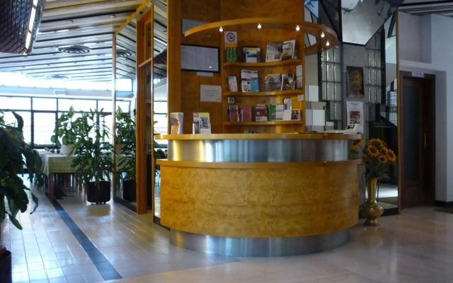 Hotel Montecarlo