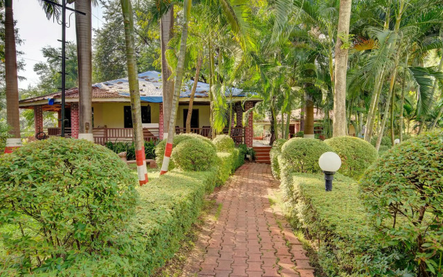 Khanvel Resort