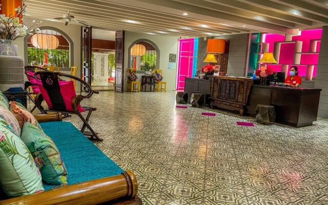 Sino House Phuket Hotel