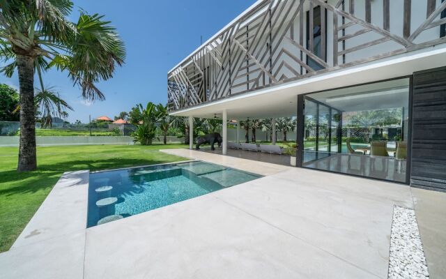 Villa BullHouse