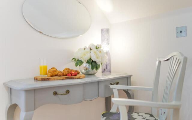 Cunsey, Penthouse Apartment Windermere