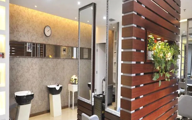 Gaoxiong Hotel