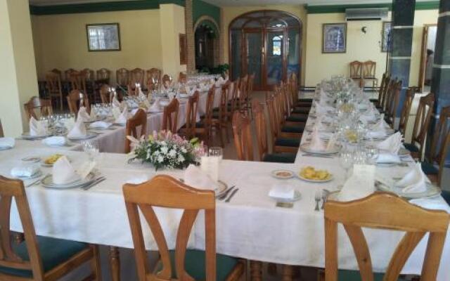 Hostal Restaurante El Cary