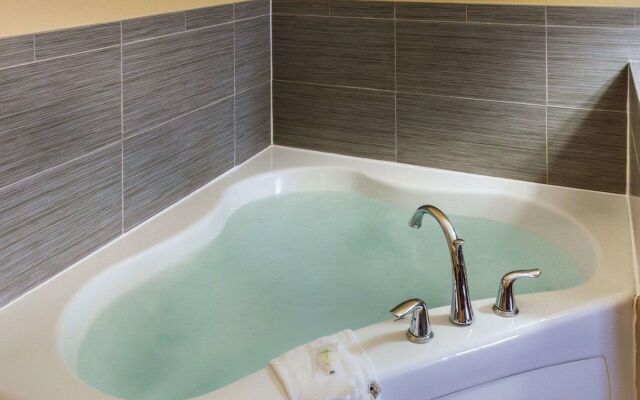 Comfort Suites Cotulla near I-35