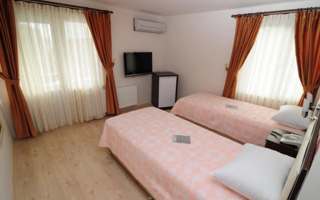 Patulya Otel
