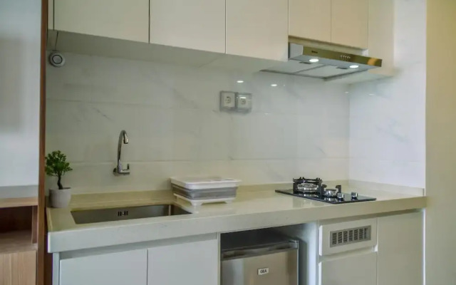 Fully Furnished with Modern Design Studio Sky House BSD Apartment