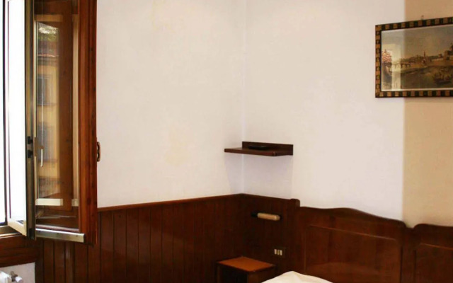 Hotel Lorena