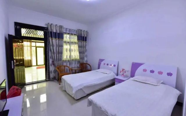 Ancient City Dragon Gate Inn