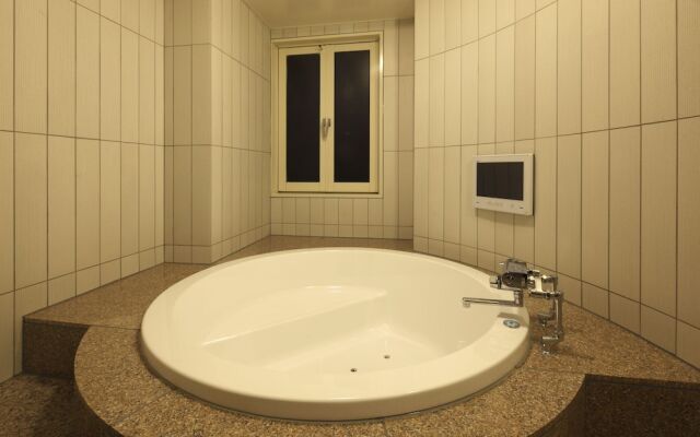 Hotel Waltz Chiryu - Adults Only