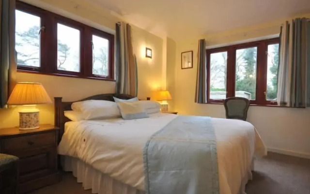 Follis Cottage