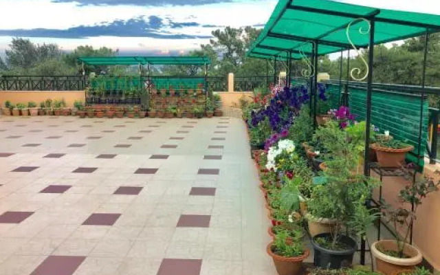 Orange Homestay