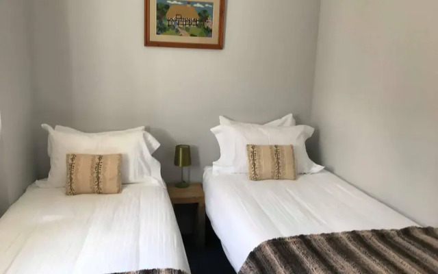 8 Owls B&B