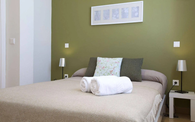 Apartamentos APR Alcalá