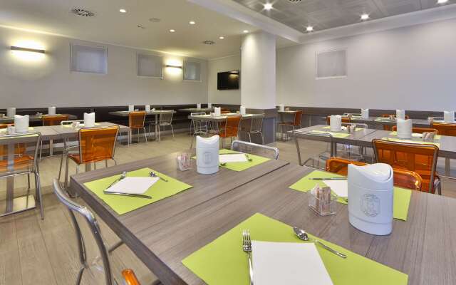 Best Western Plus BorgoLecco Hotel