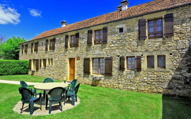 Combas Village De Gites