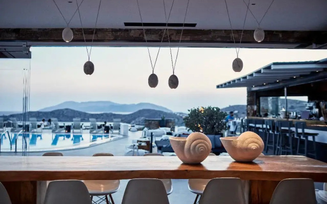Liostasi Hotel