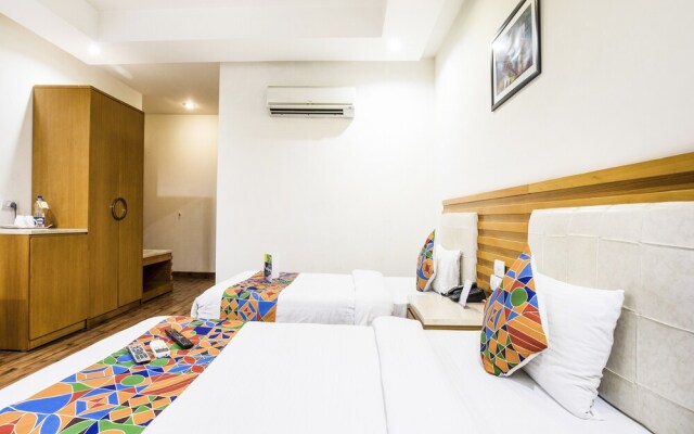FabHotel GRD DLF Square
