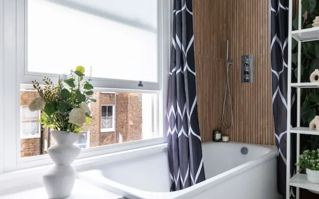 Cozy 2BR Near Notting Hill & Hyde Park