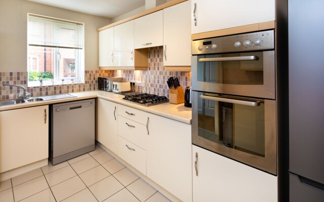 Brightleap Apartments - Hopton House
