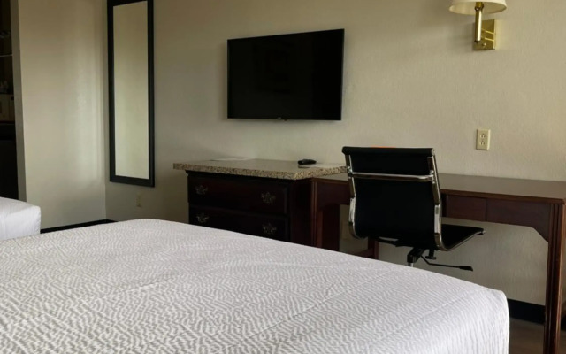 Travelodge by Wyndham Tucson AZ