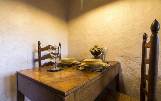The Stables - 1 Bedroom Apartment - Saint Florence